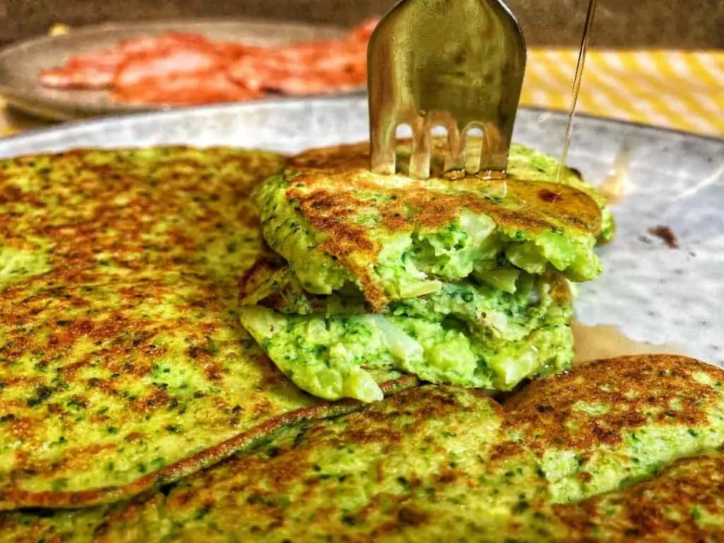 broccoli fritter recipe with gammon and maple syrup