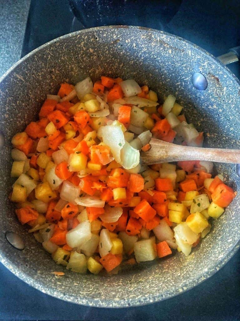 chopped vegetables for vegetable soup