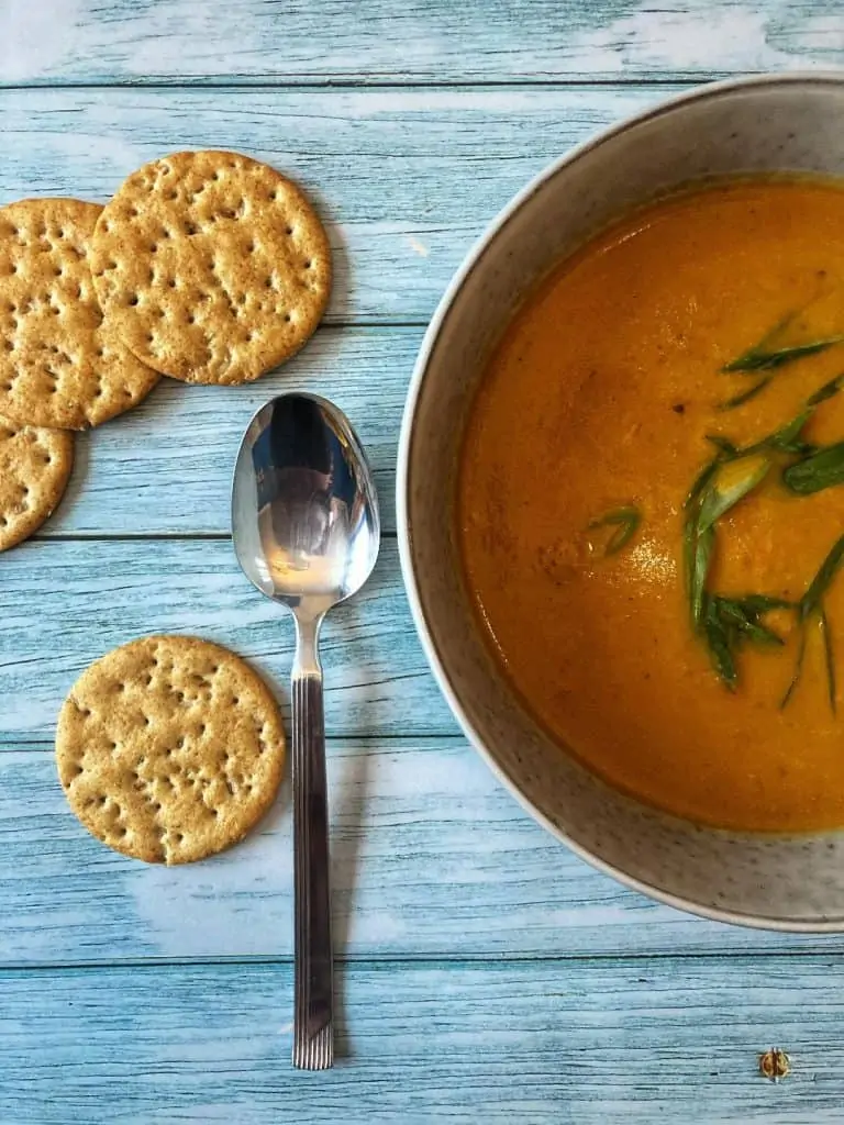 bowl-of -roasted-carrot-soup