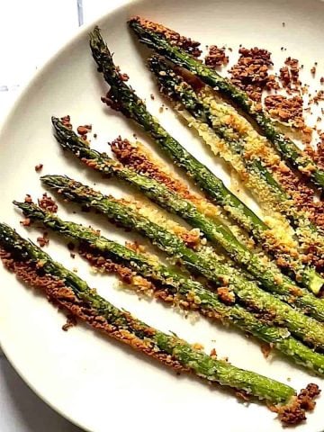 Asparagus Parmesan as a Side Dish for Pizza