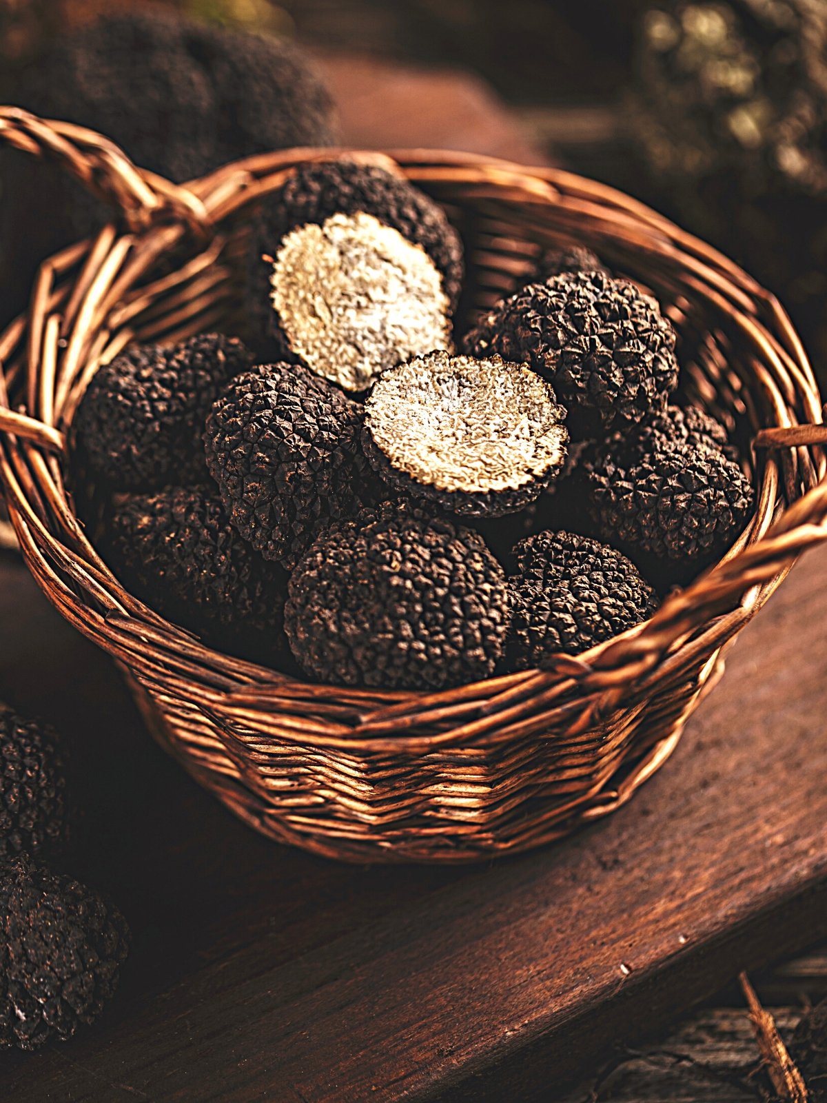 How To Buy and Store Truffles